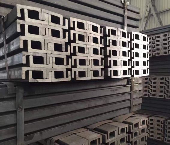 察布查尔Q235D槽钢